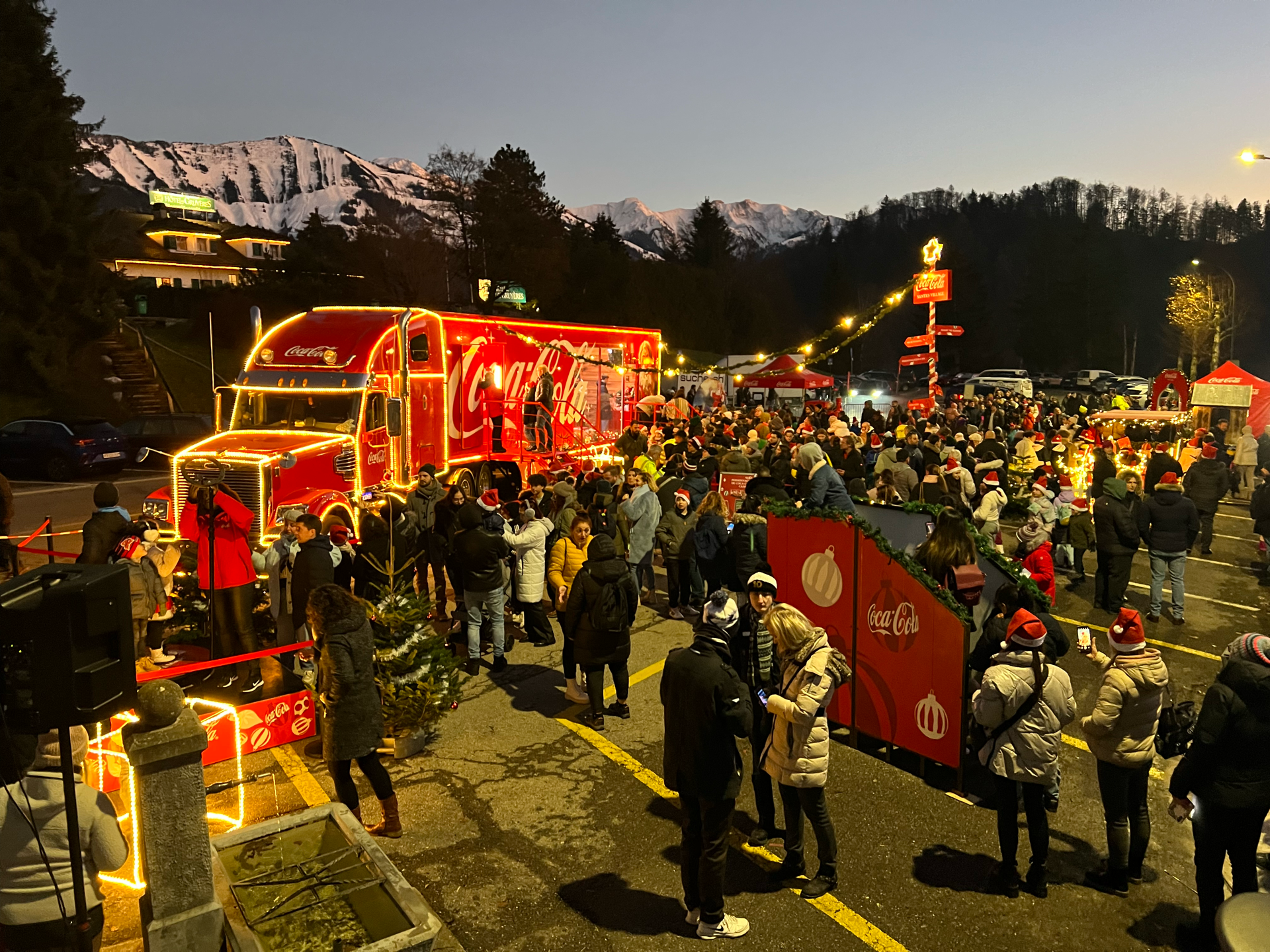 Camion Cocacola à Gruyères